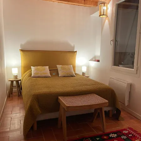 Fajureya House